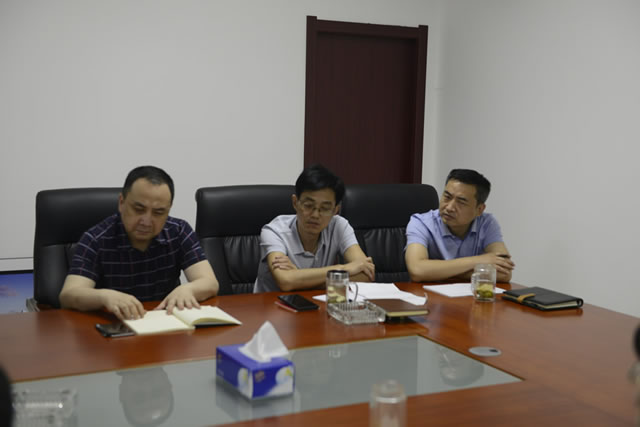 守住这条线  筑牢这道墙-bw必威西汉姆联官方网站