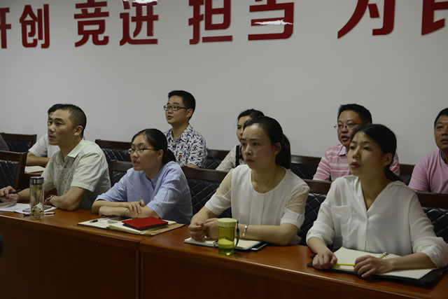 守住这条线  筑牢这道墙-bw必威西汉姆联官方网站